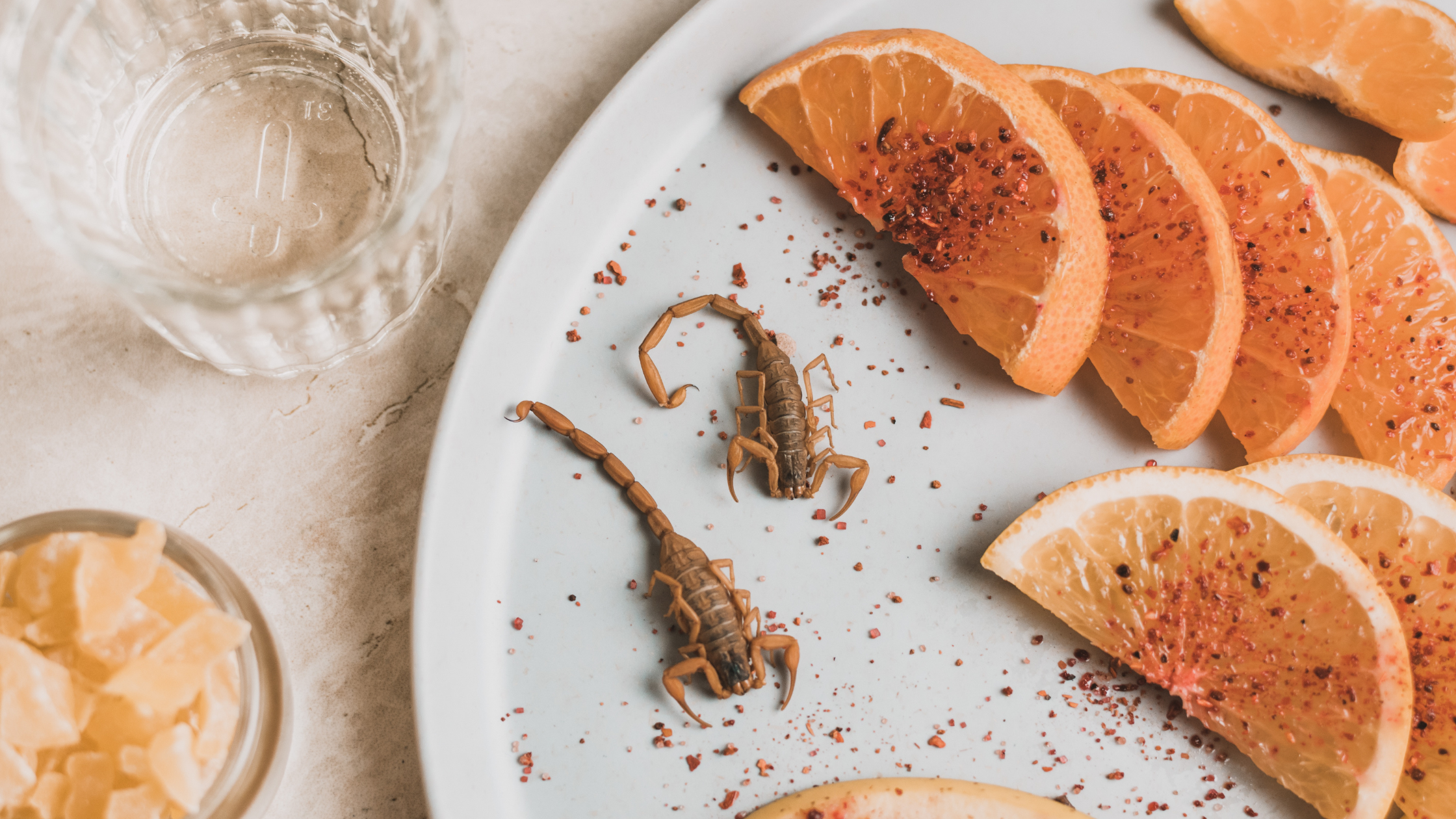 Proceso tradicional de destilación de destilado